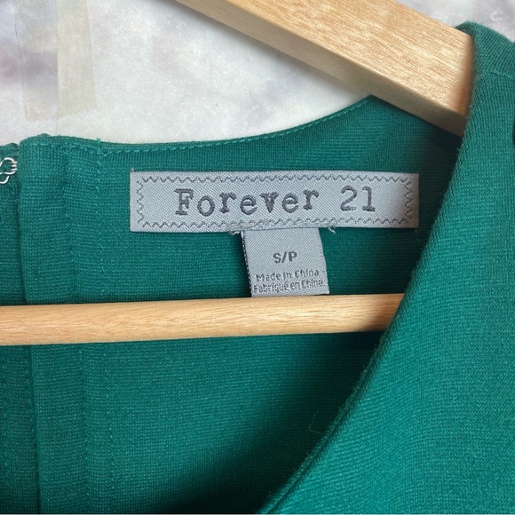 Forever 21 Dress - Picture 5 of 8